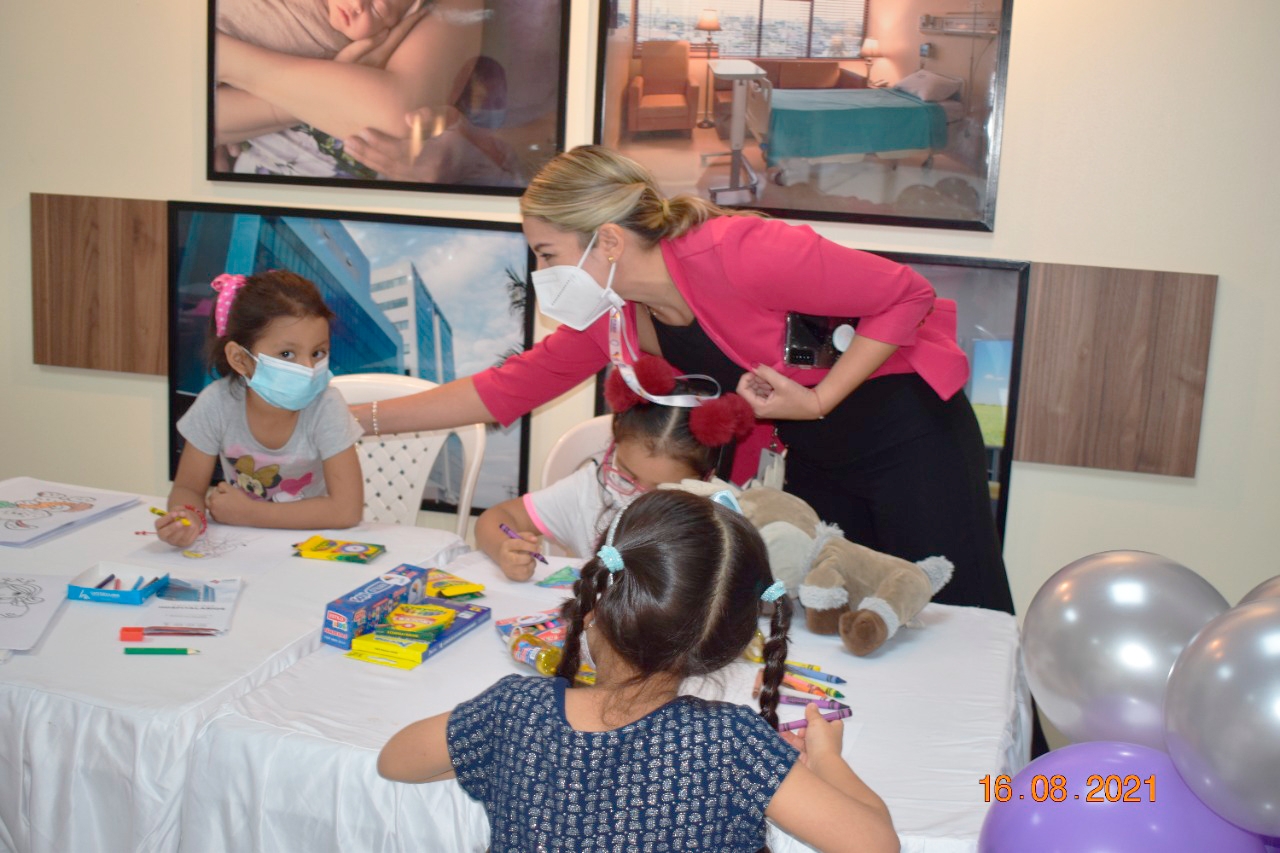 Actividad para niños de FUVIDA Omni Hospital